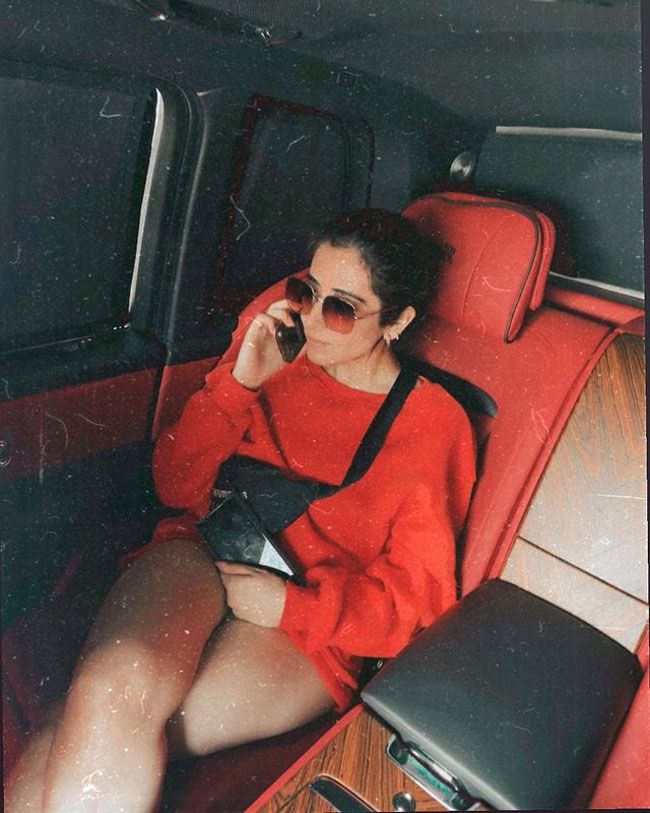 Staggering Poses Of Jonita Gandhi